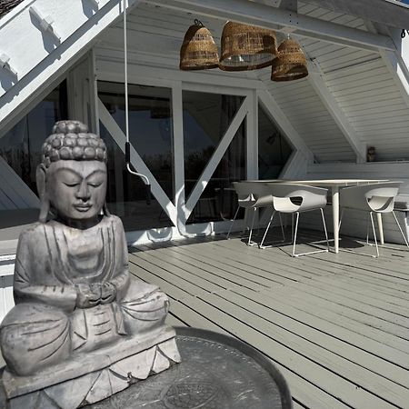 Seehuette Neusiedlersee - Seehaus Inklusive Elektroboot Руст Экстерьер фото